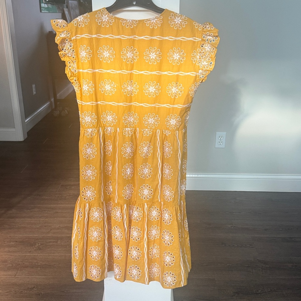 LOFT NWT Mustard Yellow Embroidered Oversized Flutter Sleeve Dress XS - Picture 7 of 9